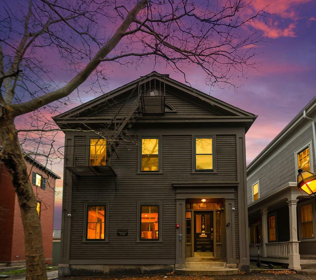 Ultra Lux Apartment Steps From Brown And Risd Providence Exterior photo