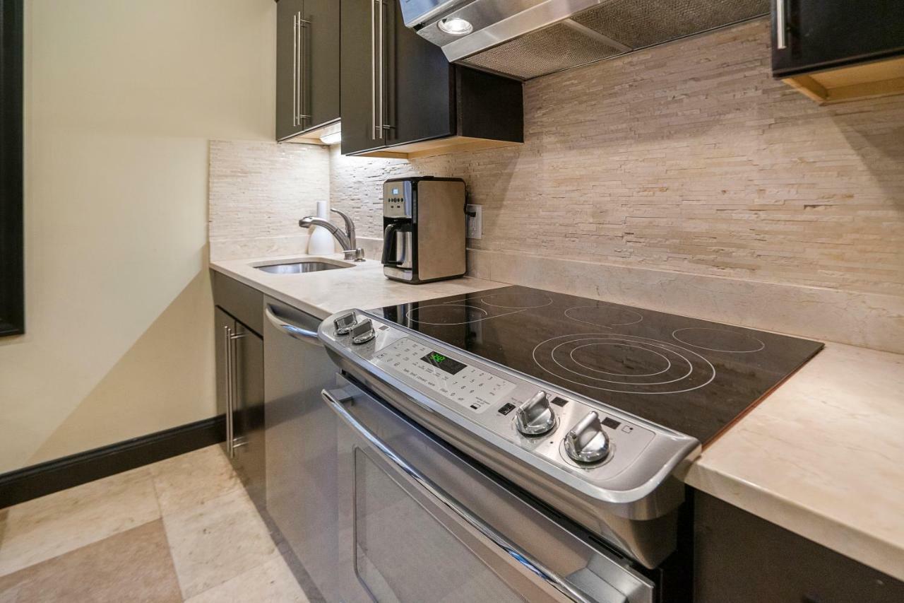 Ultra Lux Apartment Steps From Brown And Risd Providence Exterior photo